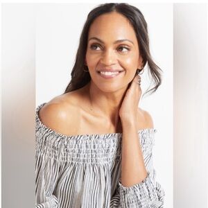 EVEREVE Sydney Stripe Off Shoulder top